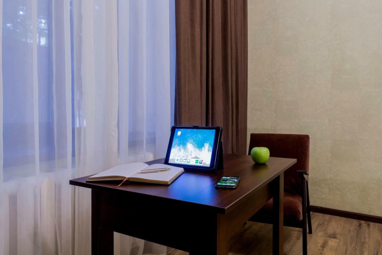 Apartment Vechnye Tsennosti オデッサ エクステリア 写真